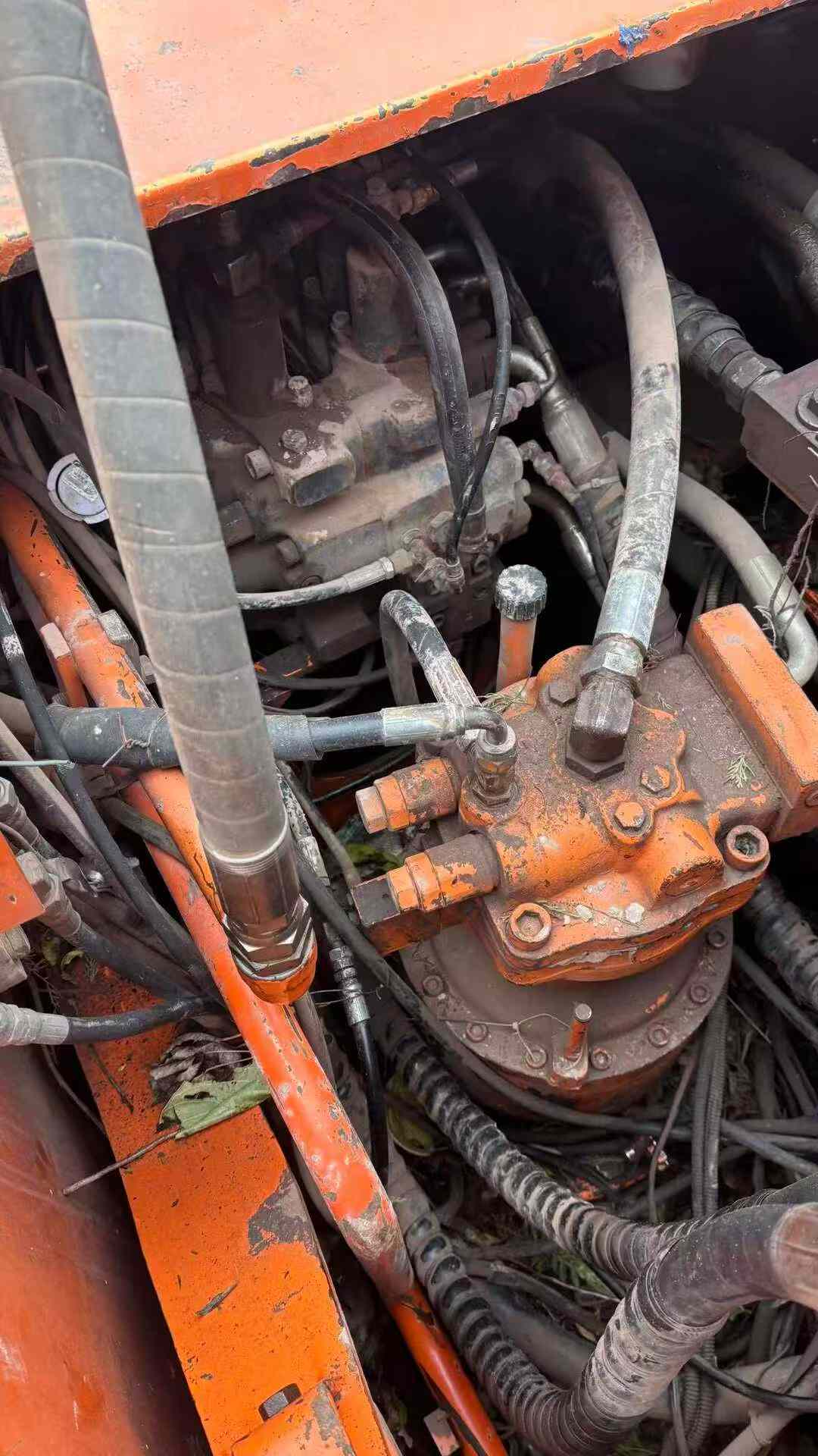 Used Doosan S210WV Excavator 2016 Model / 2