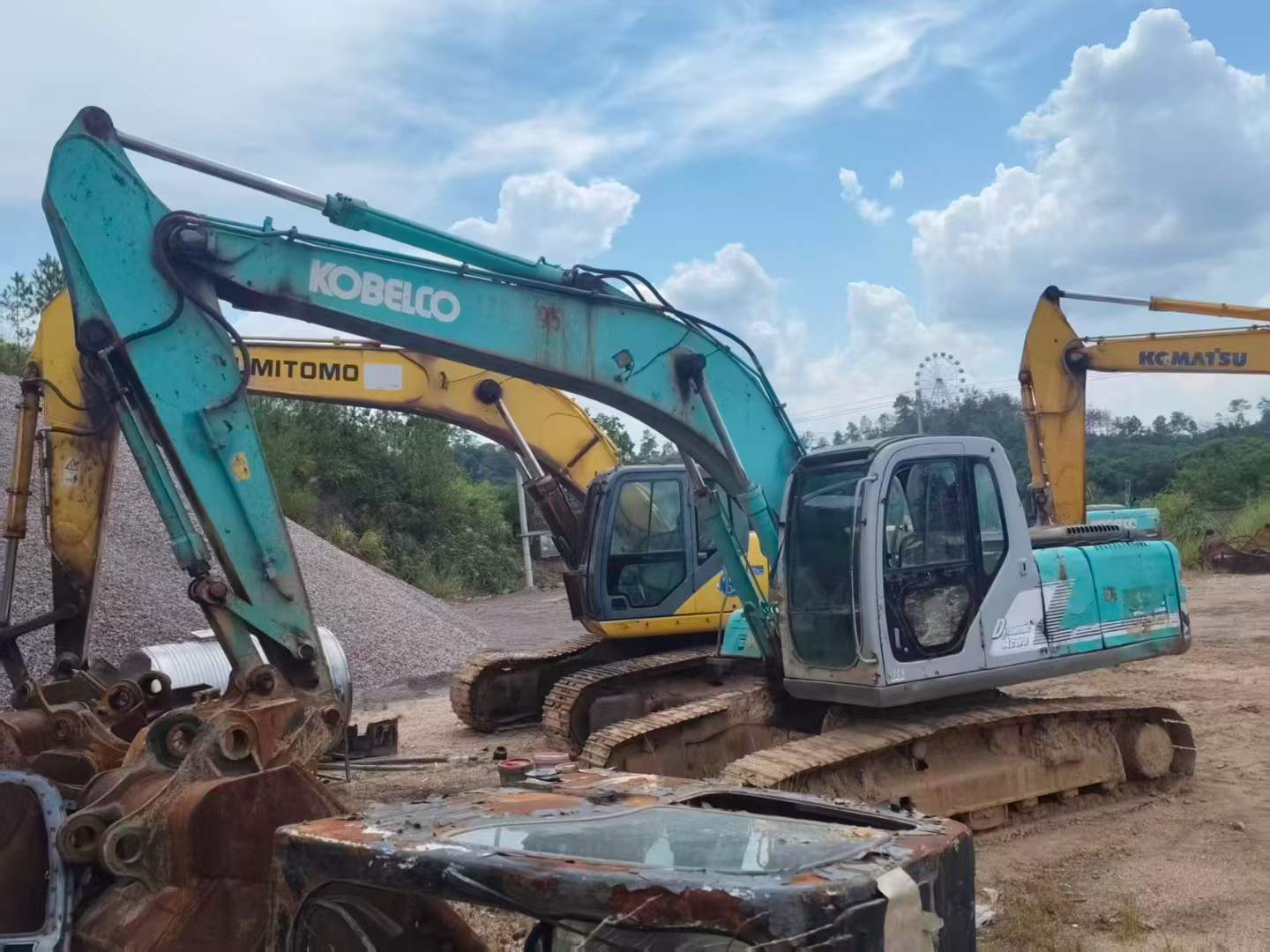 Used Kobelco SK200-6E Excavator 2016 Model / 9