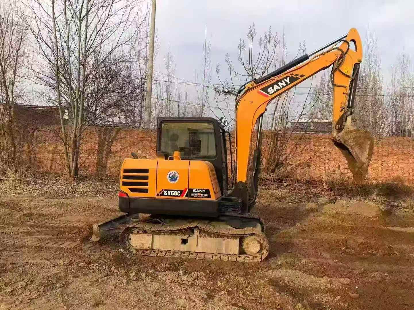 Used Sany SY60 Excavator 2016 Model / 3