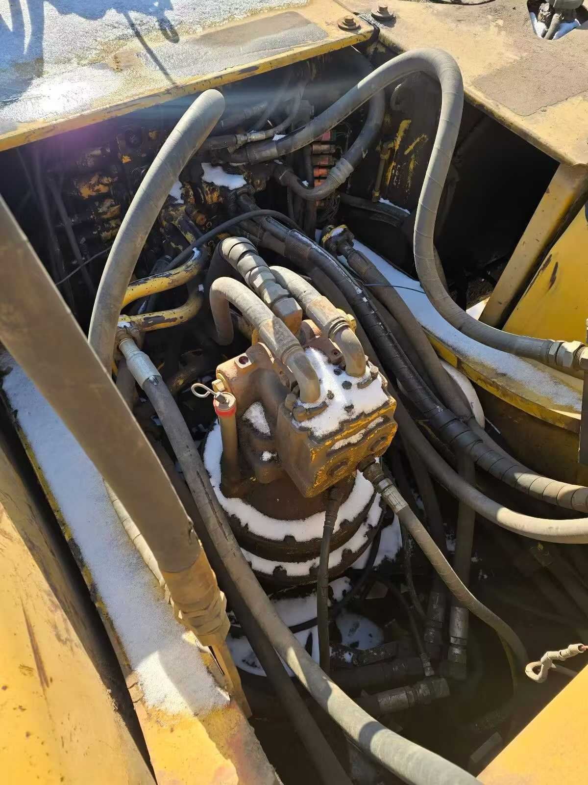 Used Komatsu PC60-7 Excavator 2012 Model / 8