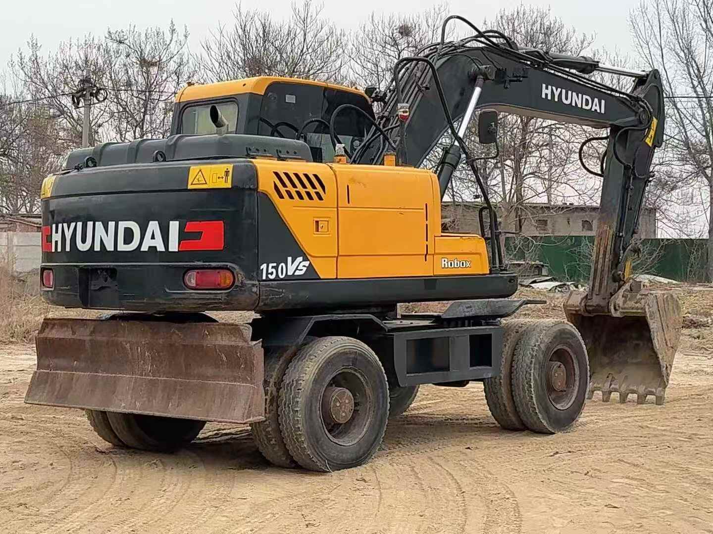 Used Hyundai R150WVSNPRO Excavator 2016 Model / 2