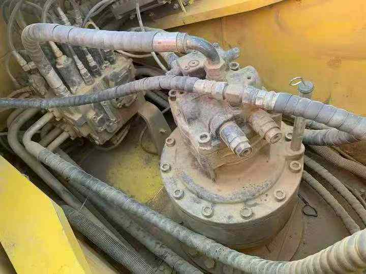 Used Kobelco SK330 Excavator 2016 Model / 4