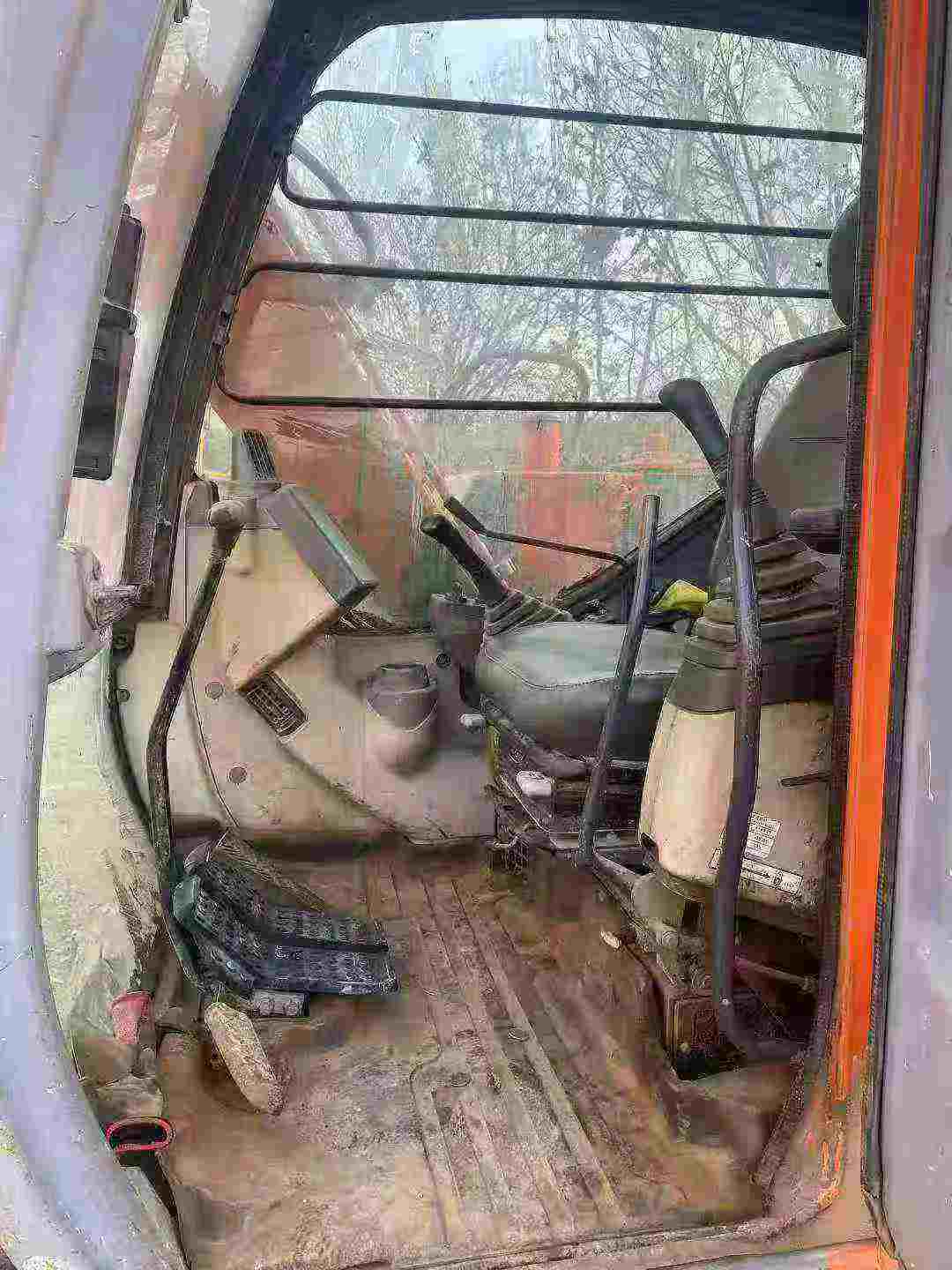 Used Hitachi ZX60 Excavator 2010 Model / 7