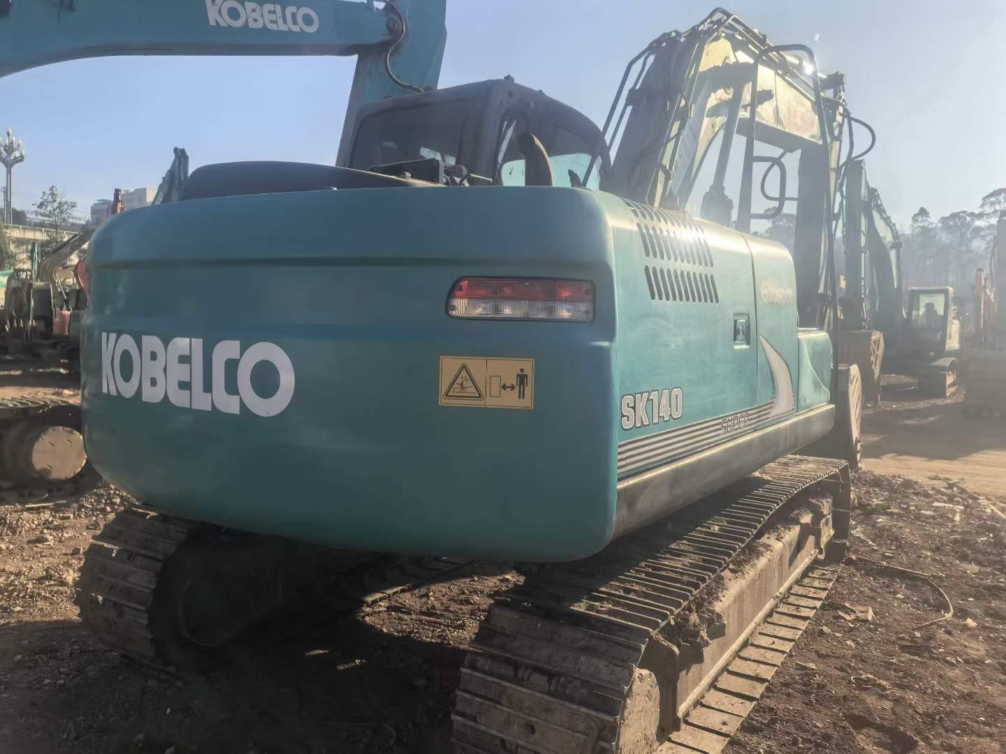 Used Kobelco SK140 Excavator 2015 Model / 3