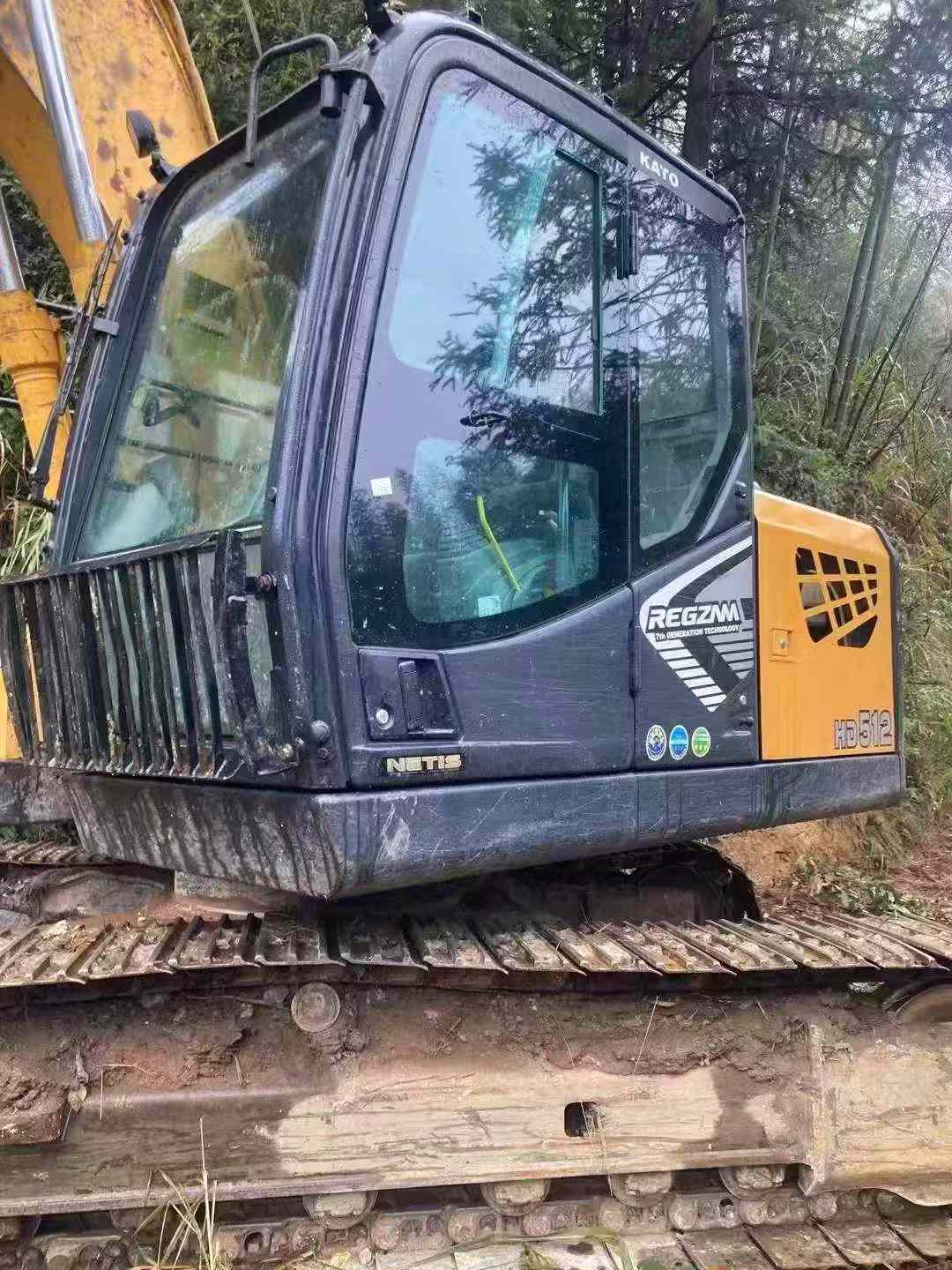 Used Kato HD512 Excavator 2024 Model / 3