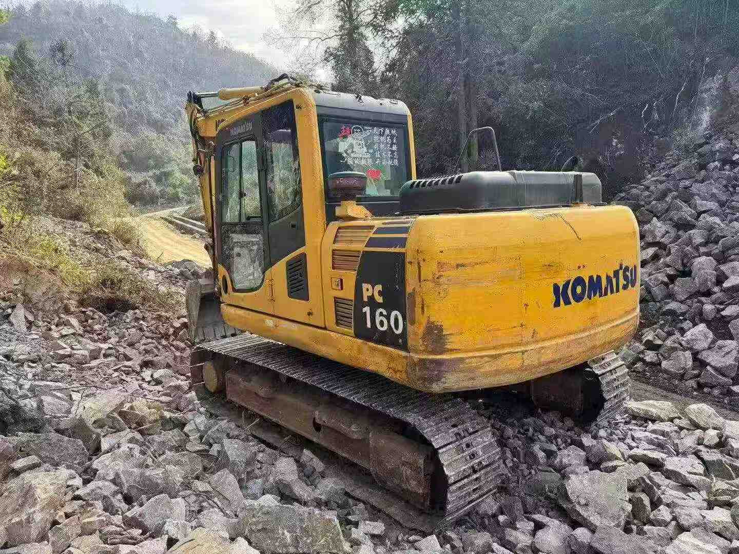 Used Komatsu PC130 Excavator 2019 Model / 3