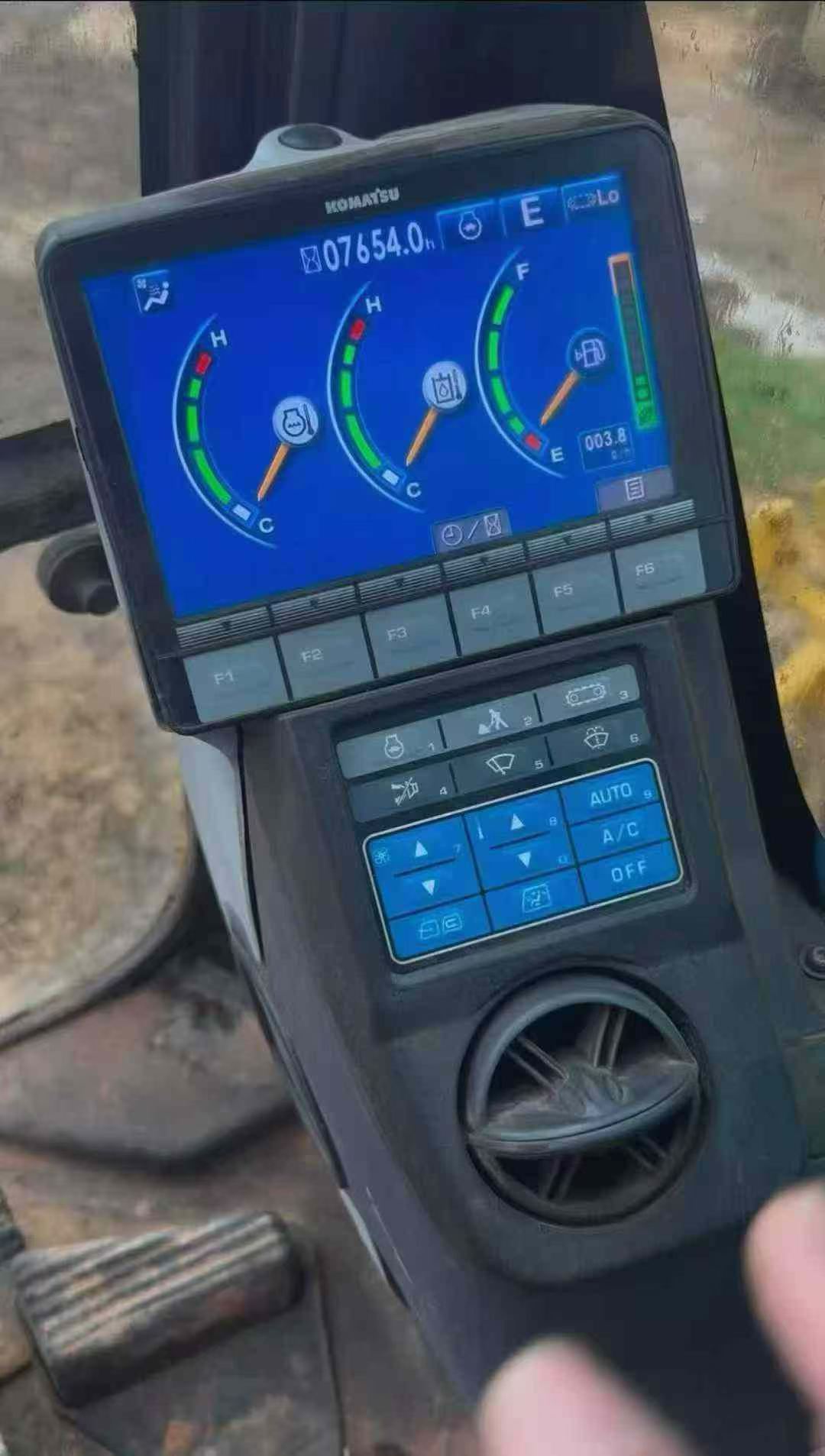 Used Komatsu PC110-7 Excavator 2019 Model / 4