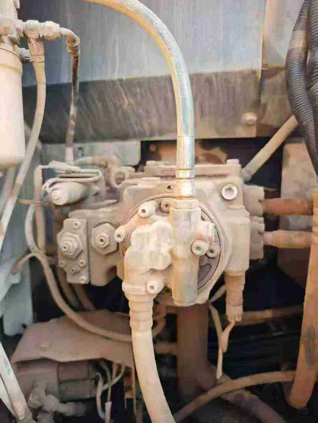 Buy Sumitomo SH130-5 Used Excavator / 9 Used Sumitomo SH130-5 Excavator 2016 Model / 9