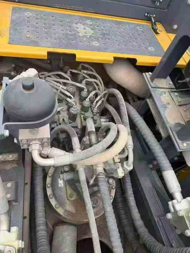 Used XCMG LW200 Excavator 2022 Model / 5