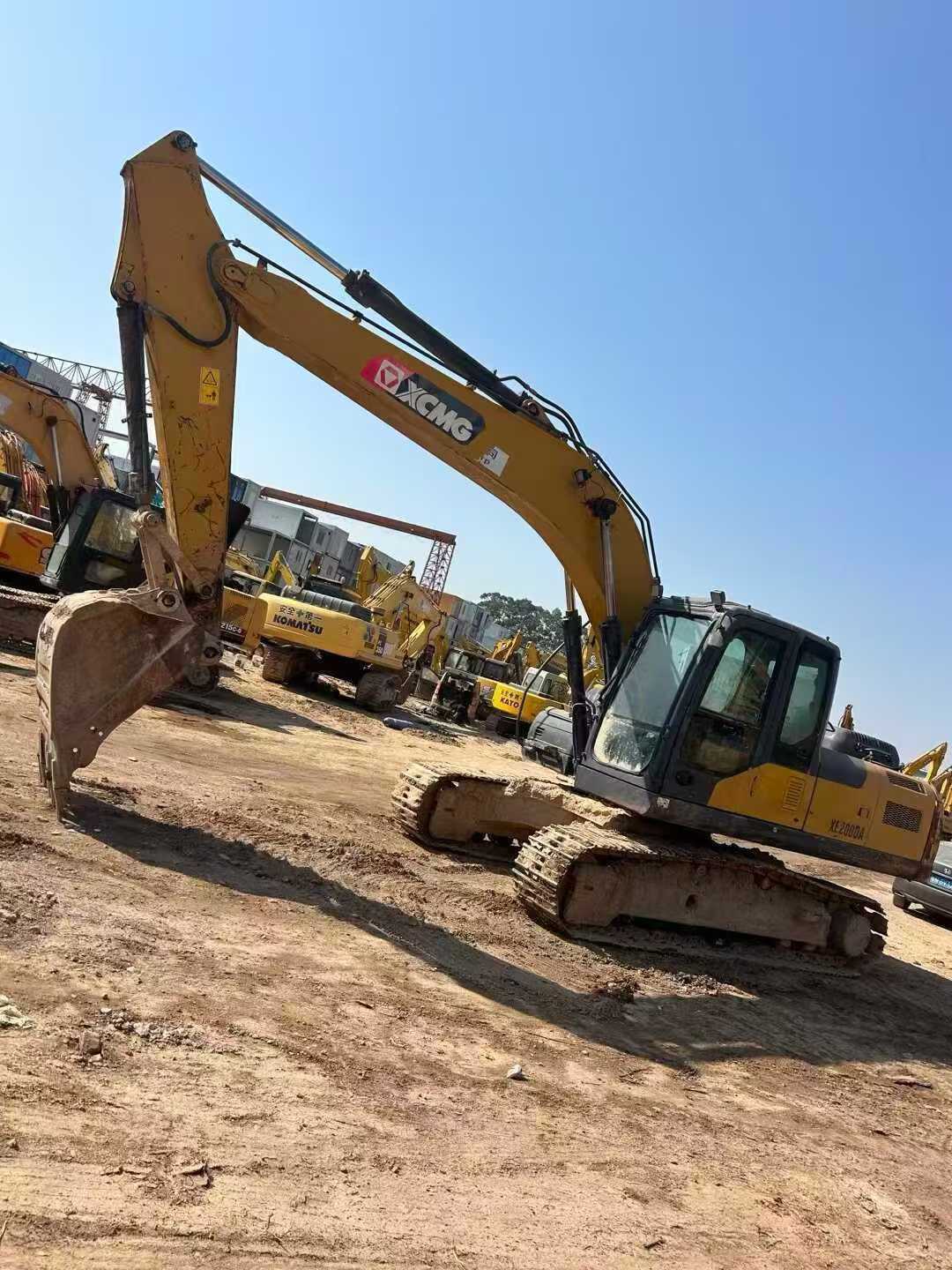 Used XCMG LW200 Excavator 2020 Model / 3