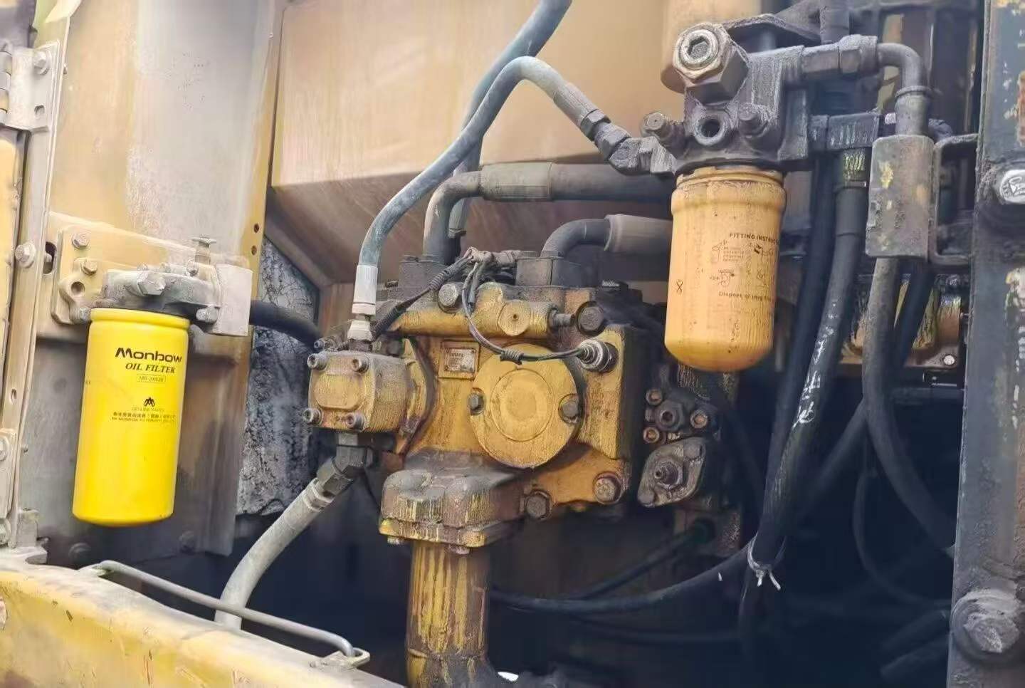 Used Caterpillar 320GC Excavator 2011 Model / 8