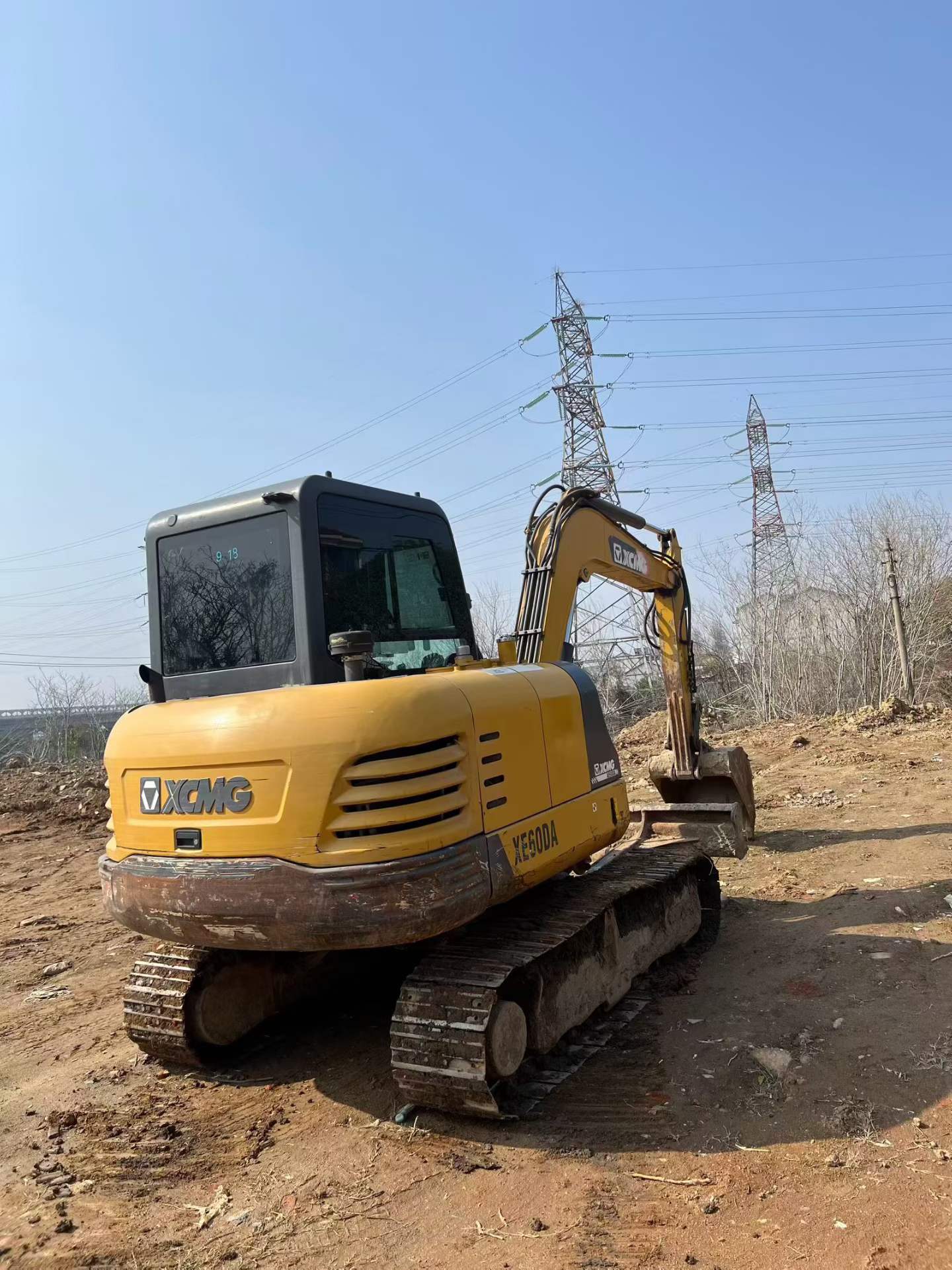 Buy XCMG XE60 Used Excavator