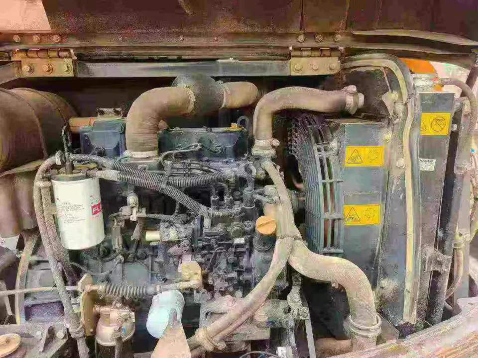 Used Doosan DH60 Excavator 2020 Model / 4