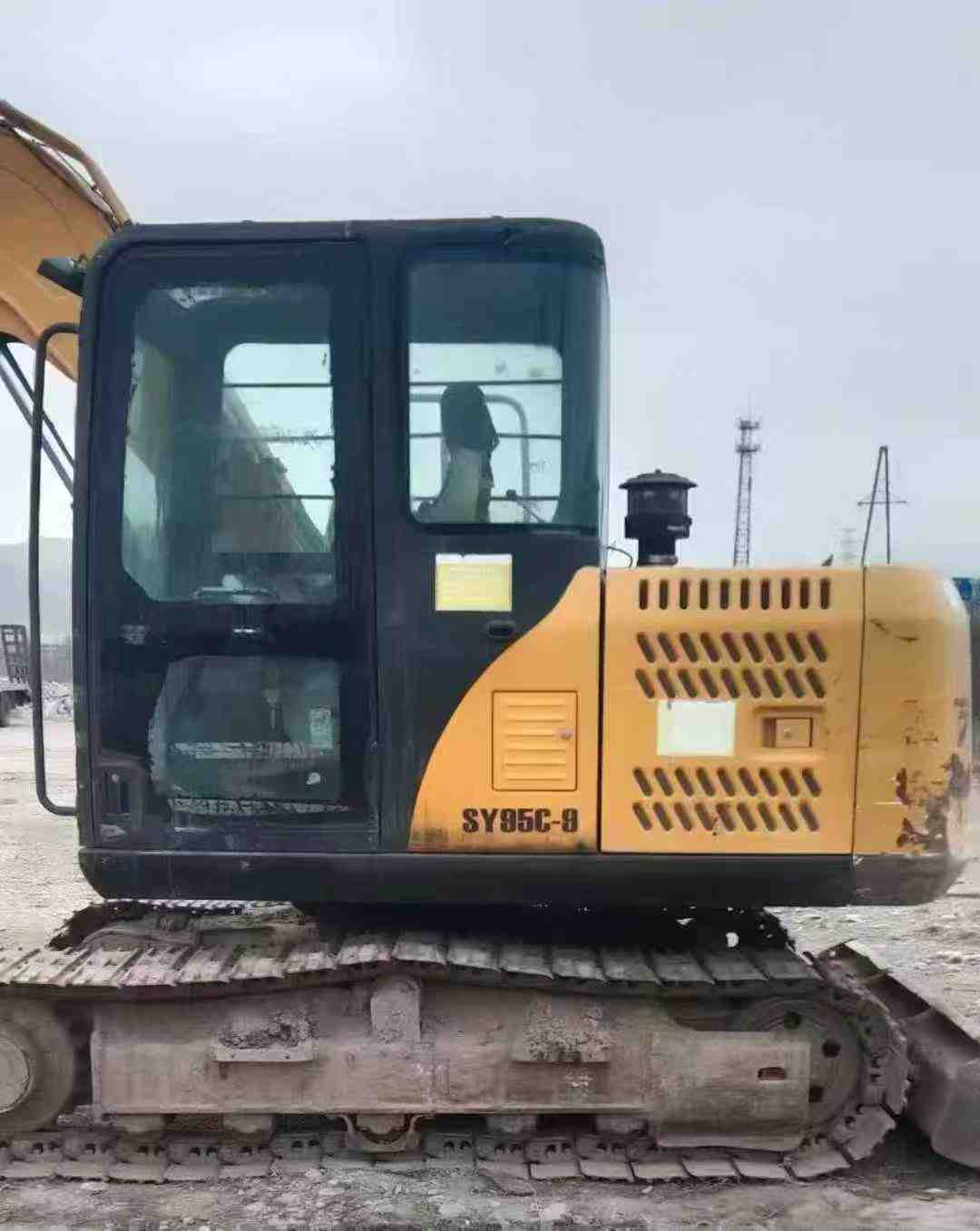 Used Sany SY95C-9 Excavator 2016 Model / 2