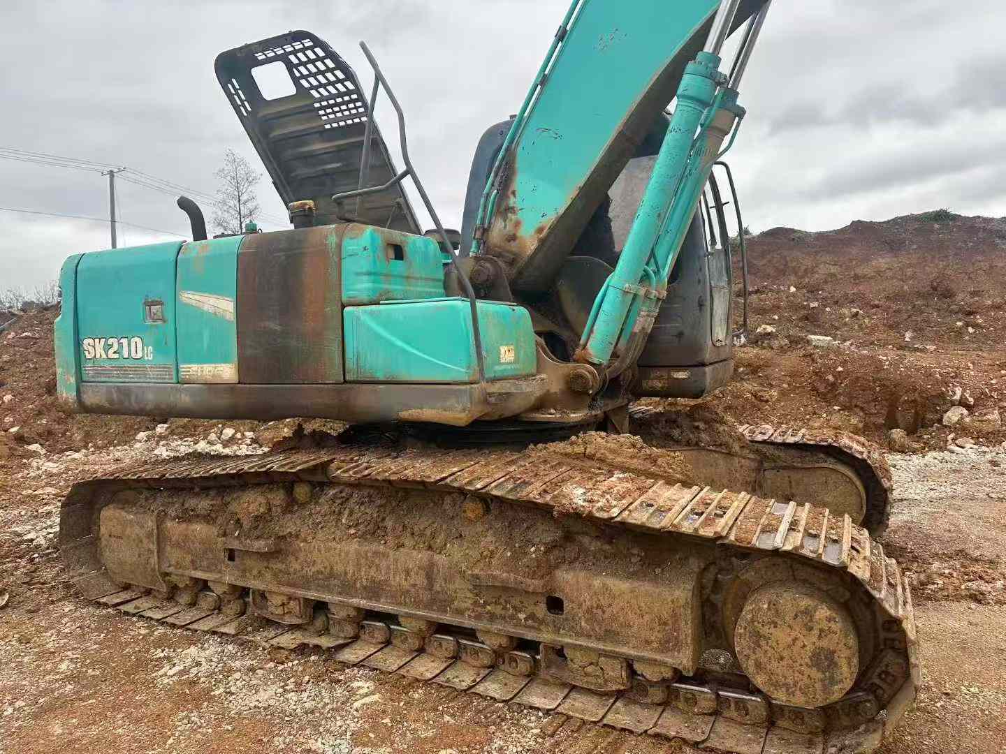 Used Kobelco SK210 Excavator 2014 Model / 6