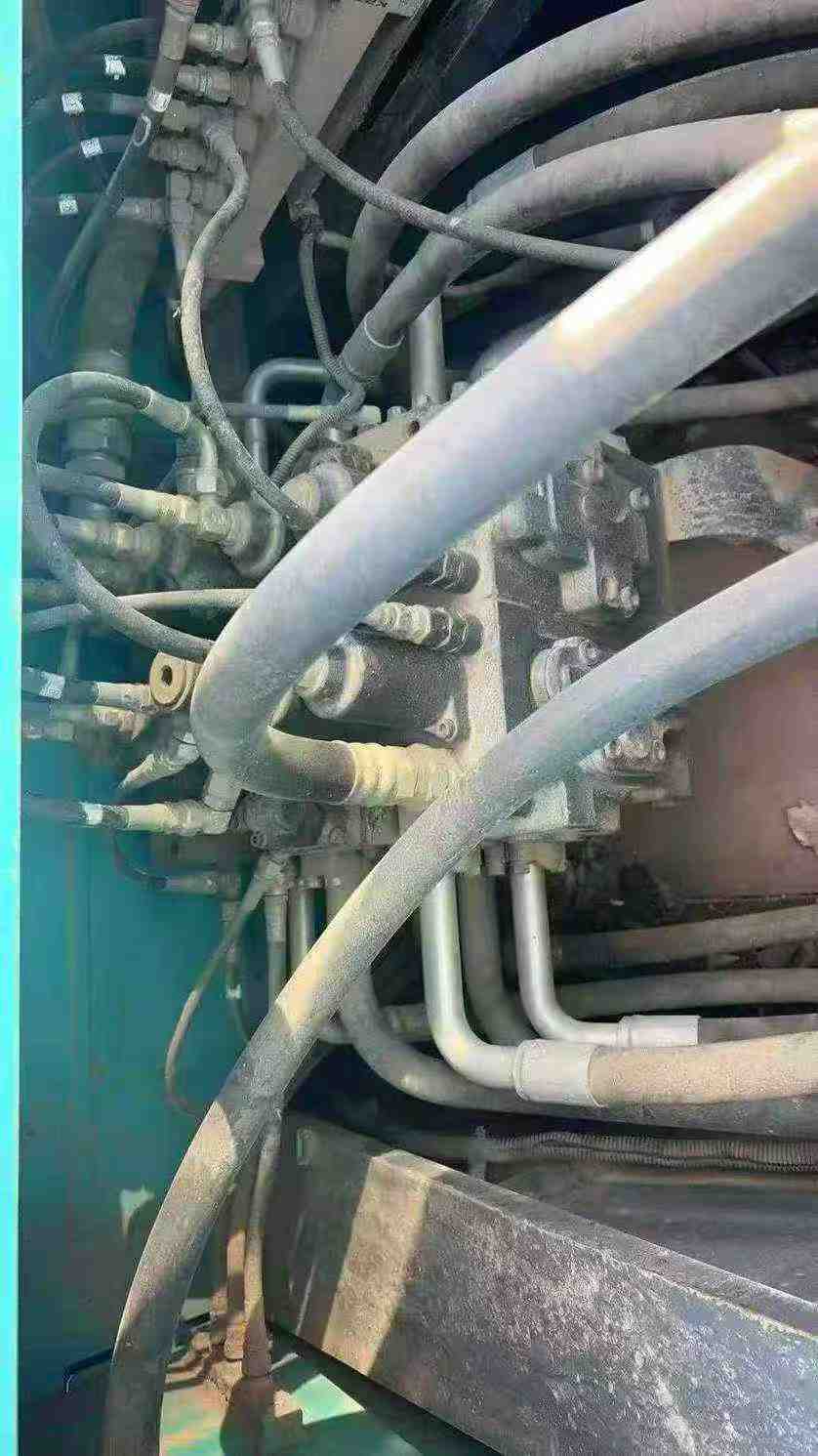 Used Kobelco SK350-8 Excavator 2014 Model / 4