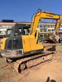 Buy Hyundai R80G Used Excavator / 2 Used Hyundai R80G Excavator 2016 Model / 2