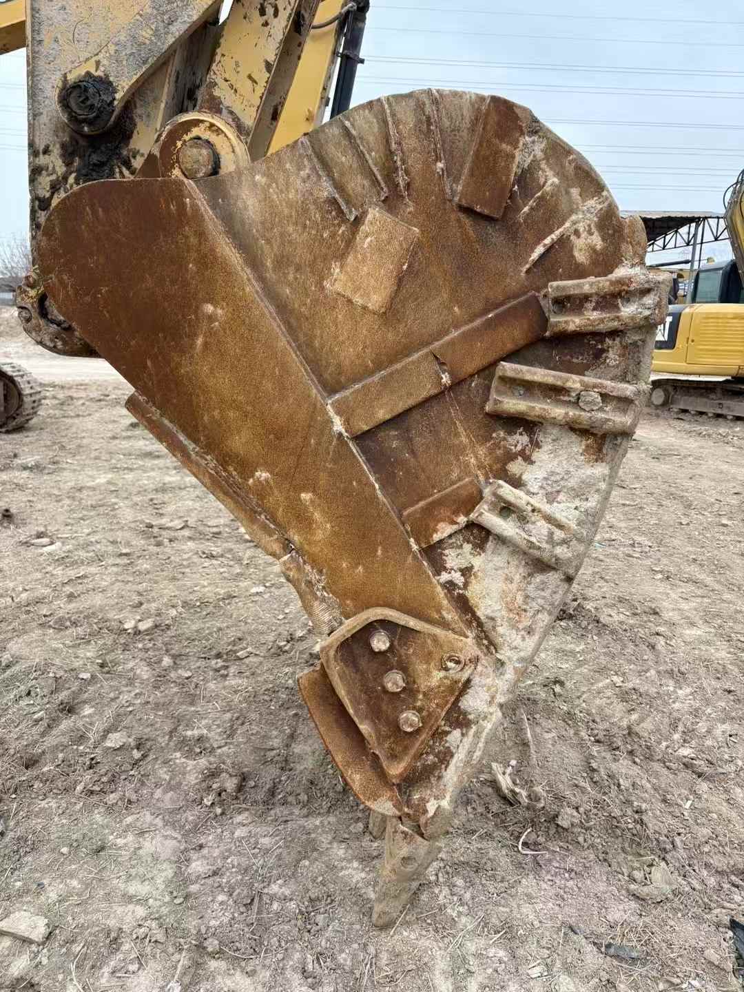 Used Caterpillar 330B Excavator 2016 Model / 3