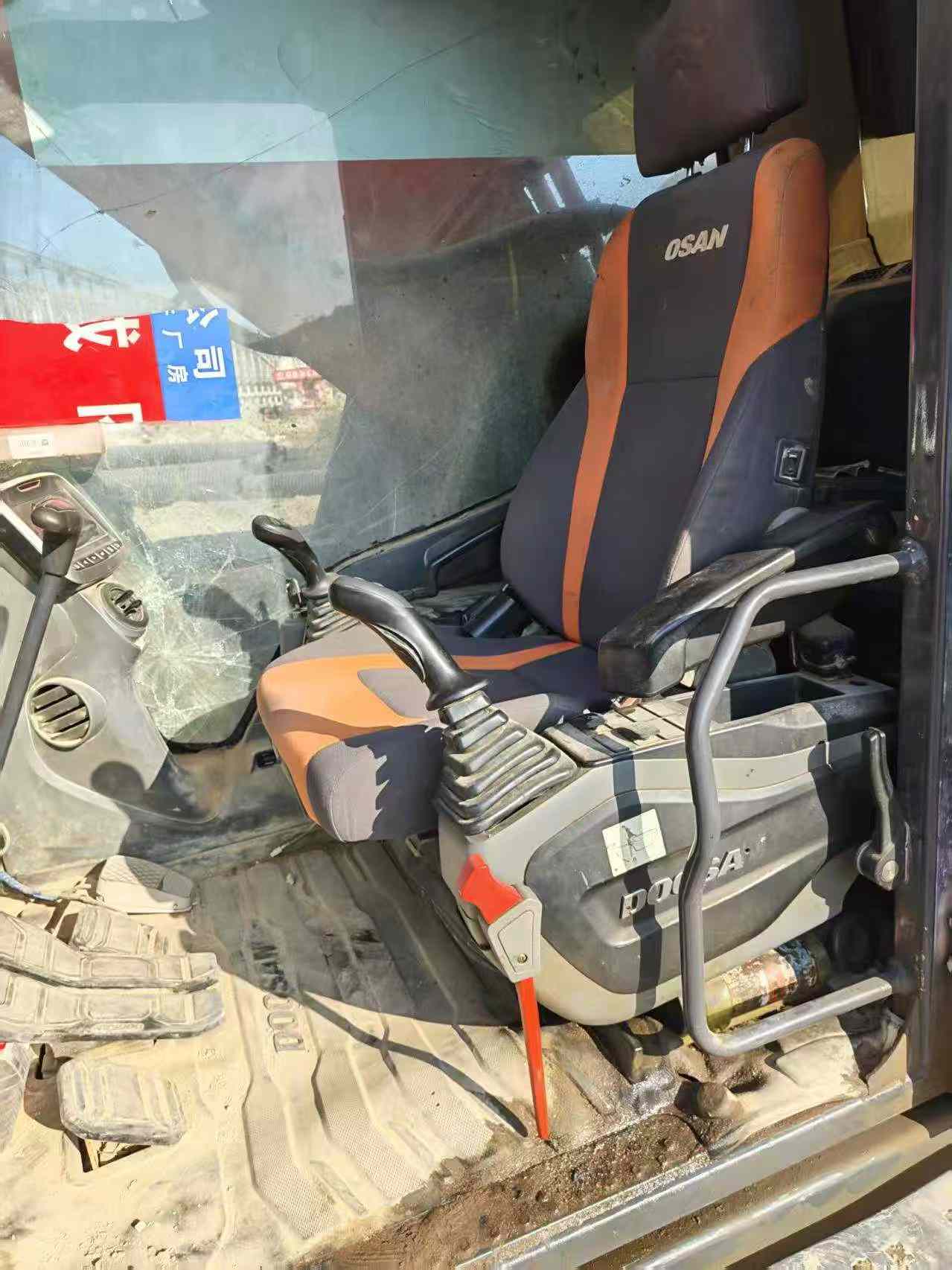 Used Doosan DX560LC-9C ACE Excavator 2020 Model / 7