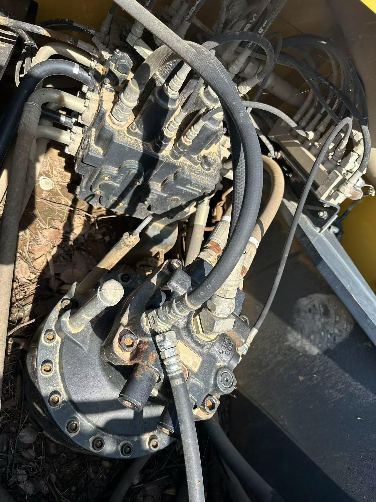 Used Kobelco SK60 Excavator 2014 Model / 3