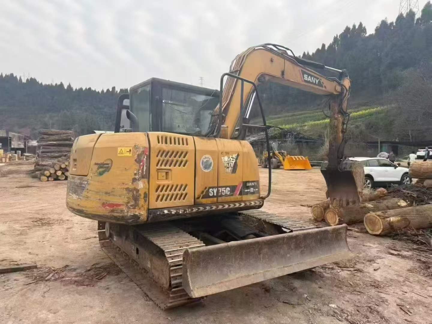 Used Sany SY75 Excavator 2014 Model / 4