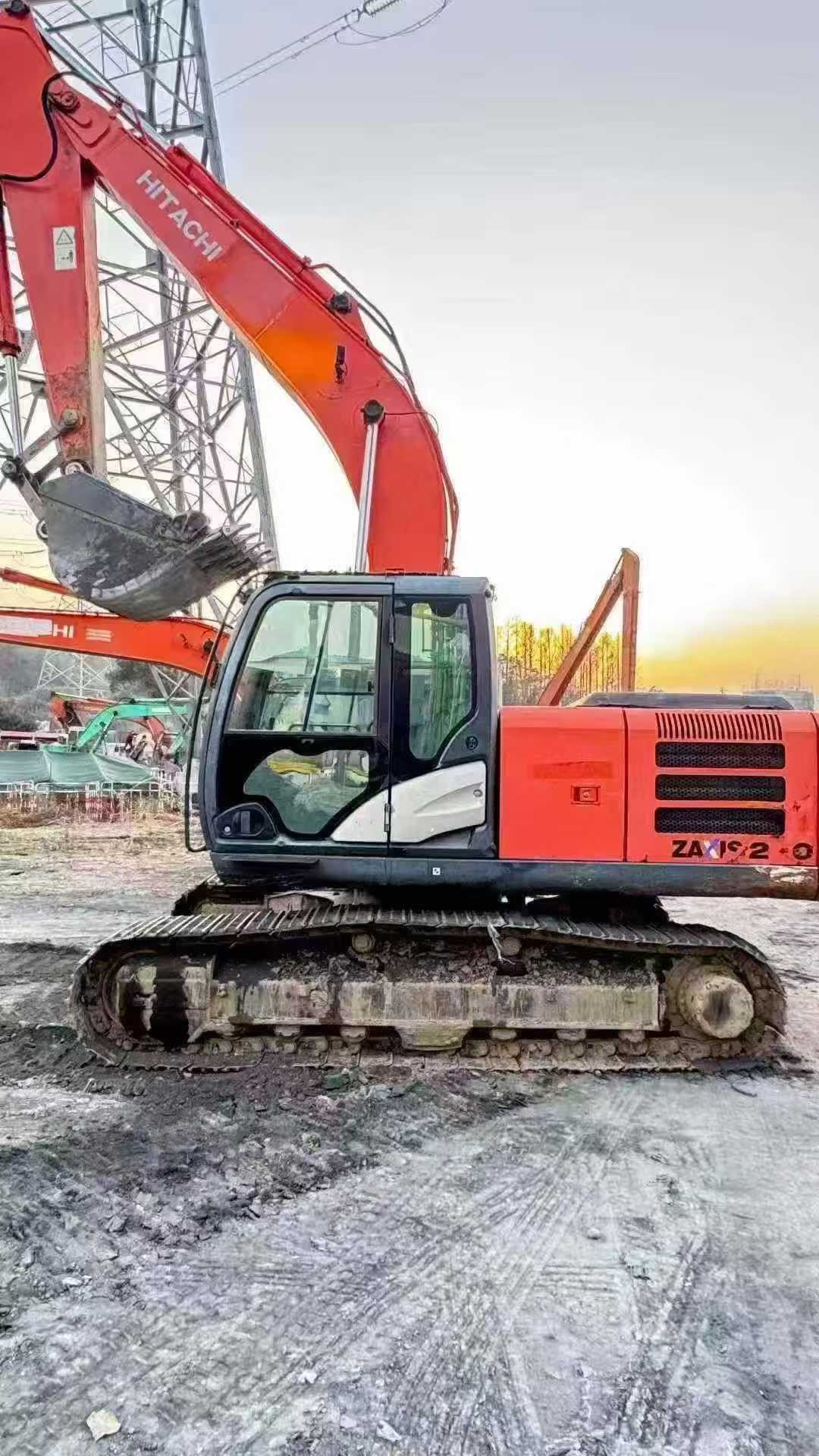 Used Hitachi EX200-5 Excavator 2014 Model / 6