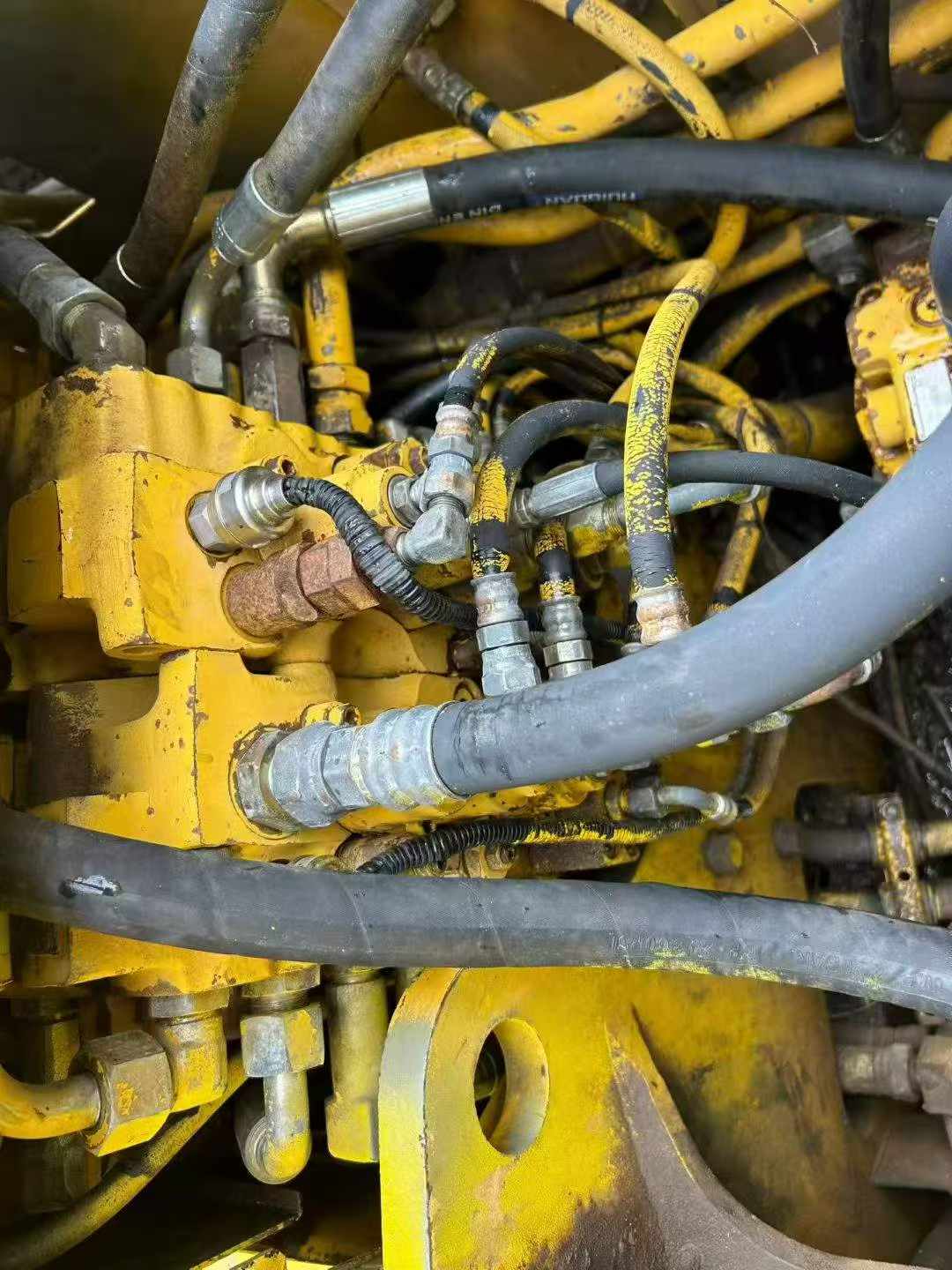 Used Kato HD513MR Excavator 2016 Model / 7