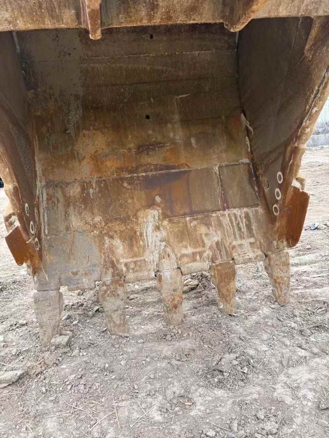 Used Caterpillar 330B Excavator 2016 Model / 4