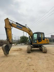 Buy XCMG XE135B Used Excavator / 2 Used XCMG XE135B Excavator 2018 Model / 2