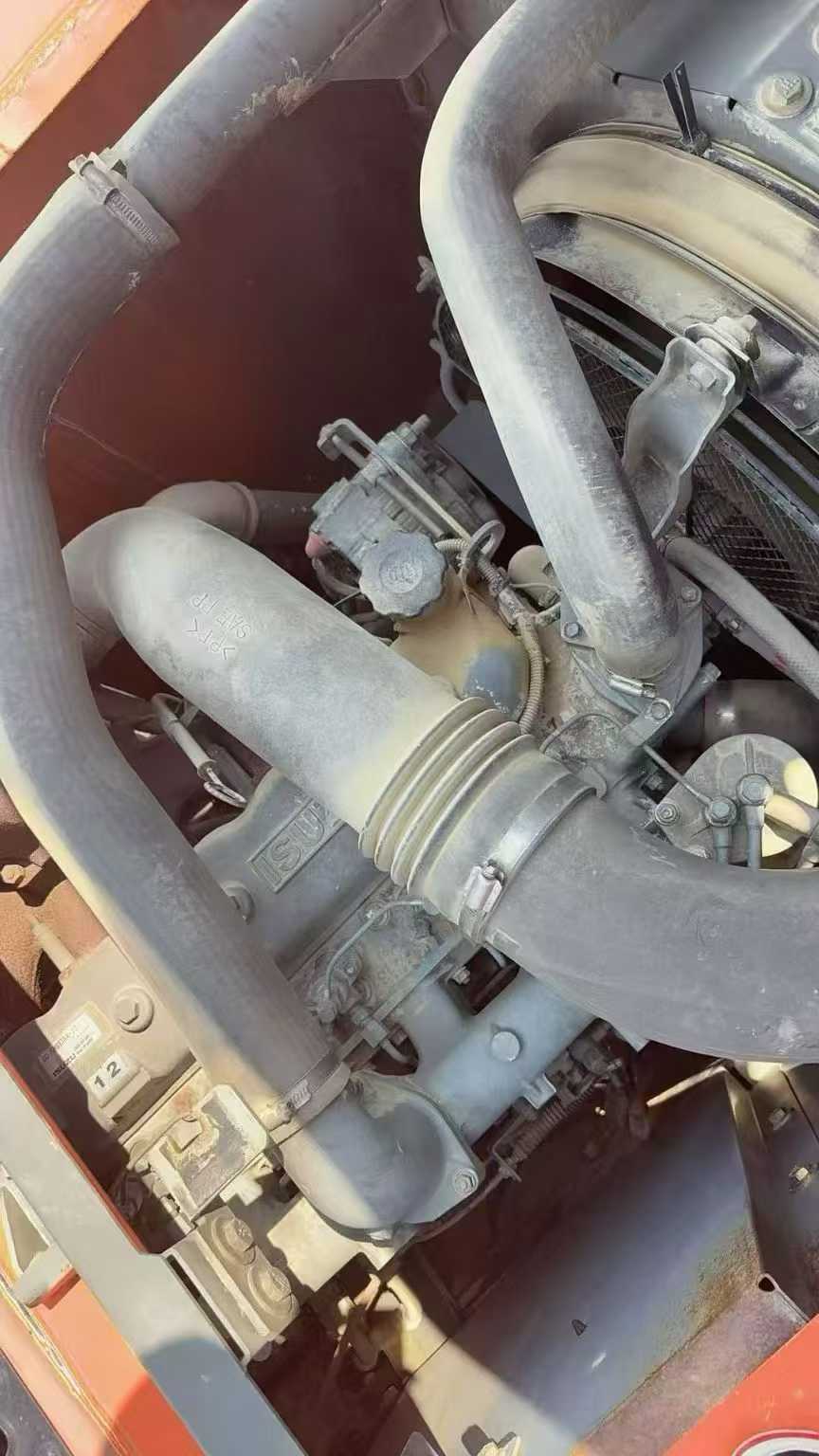 Used Hitachi ZX200-5G Excavator 2016 Model / 5