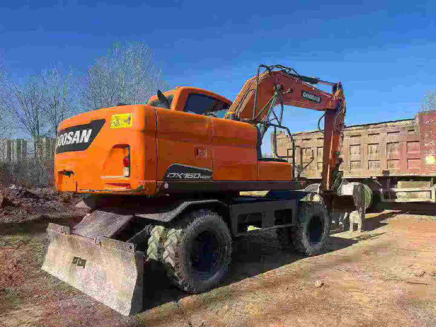 Used Doosan DH150 Excavator 2022 Model / 6