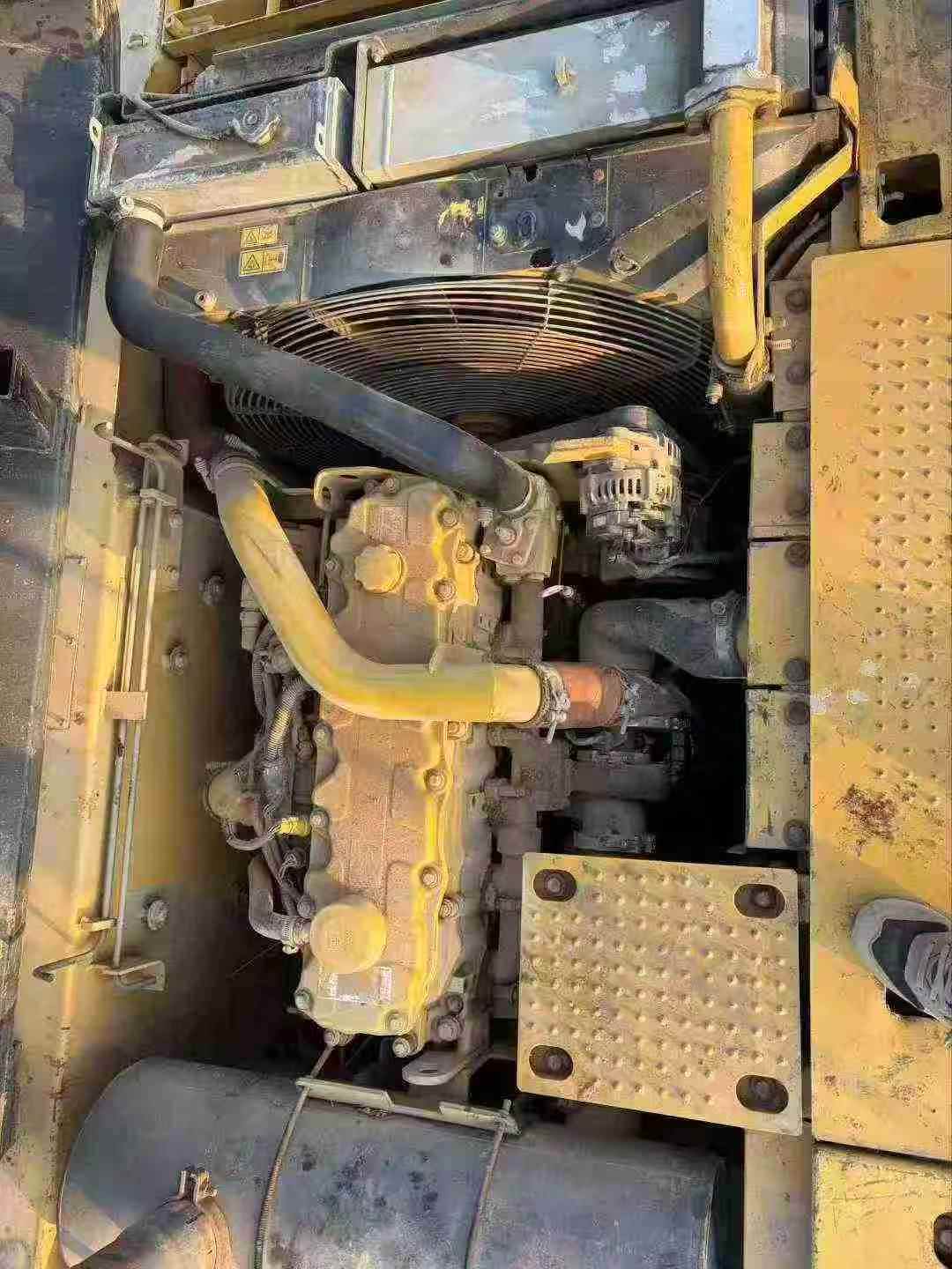 Used Caterpillar 324DL Excavator 2016 Model / 8