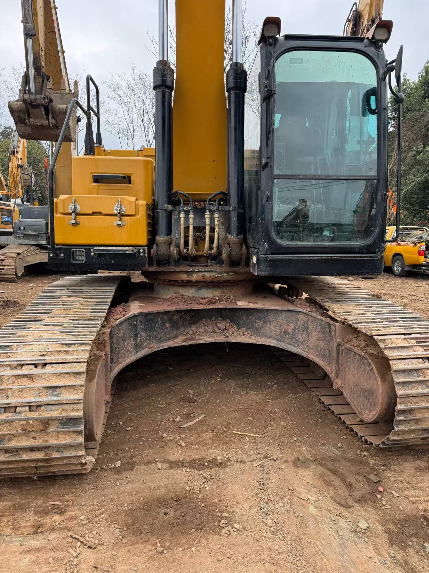 Used Sany SY235C Excavator 2024 Model / 8