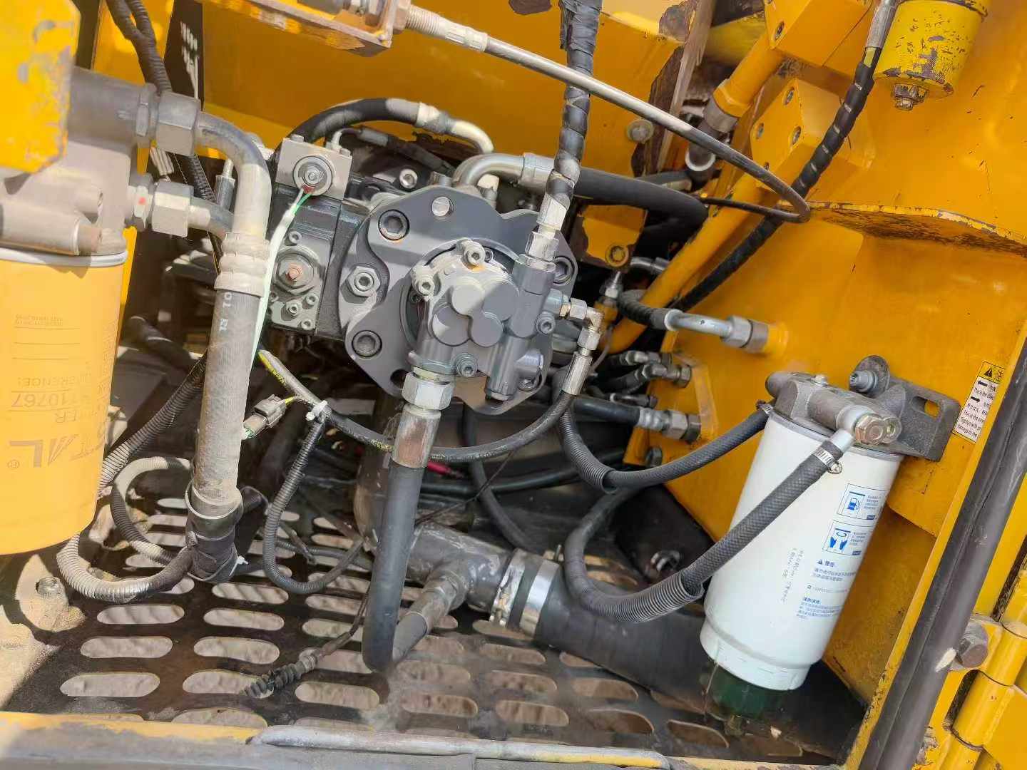 Used Sany SY135-8S Excavator 2016 Model / 8