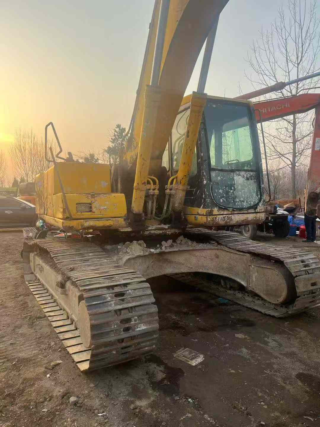 Used Komatsu PC220-6 Excavator 2016 Model / 9