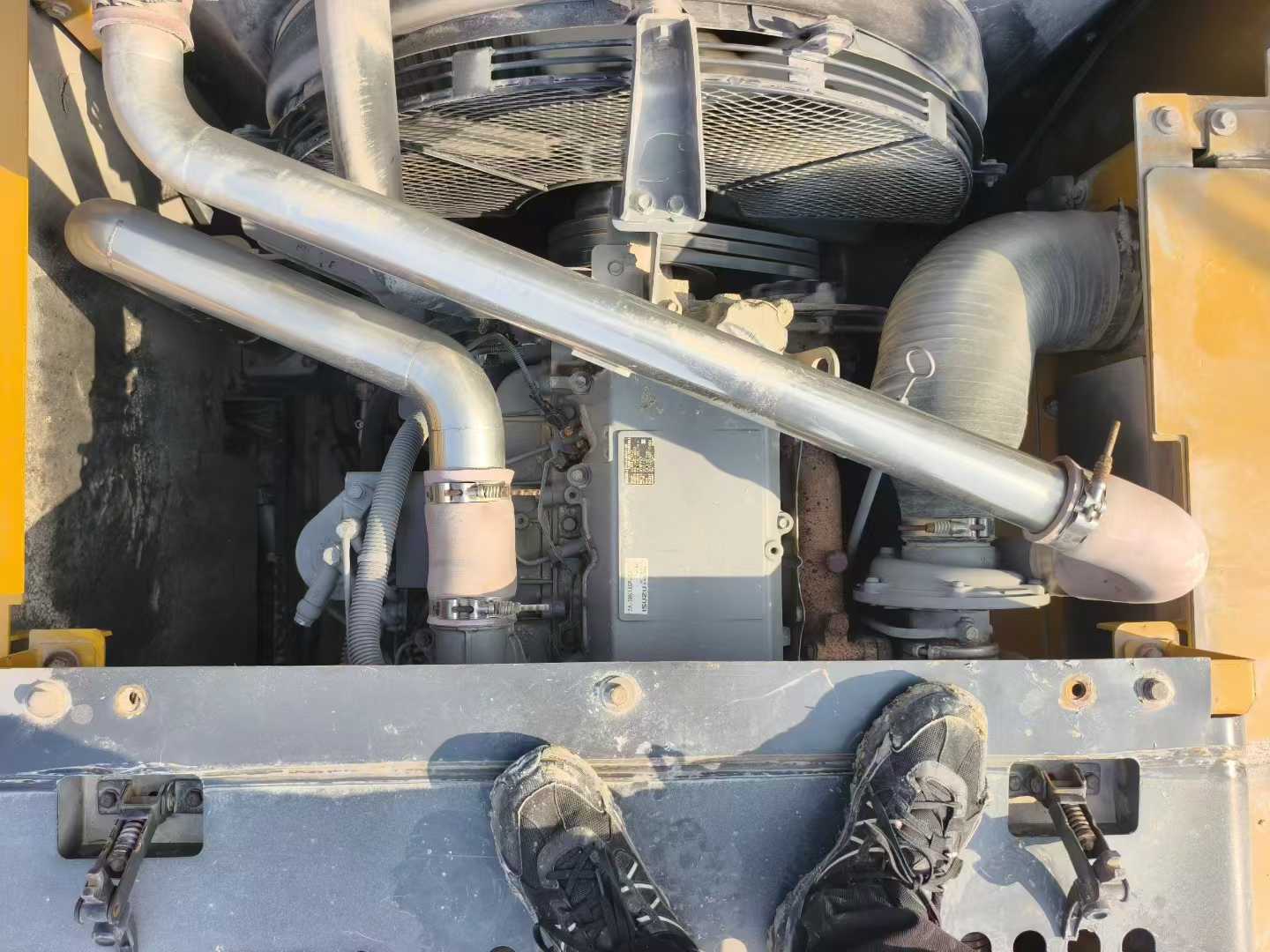 Used XCMG XE370 Excavator 2013 Model / 8