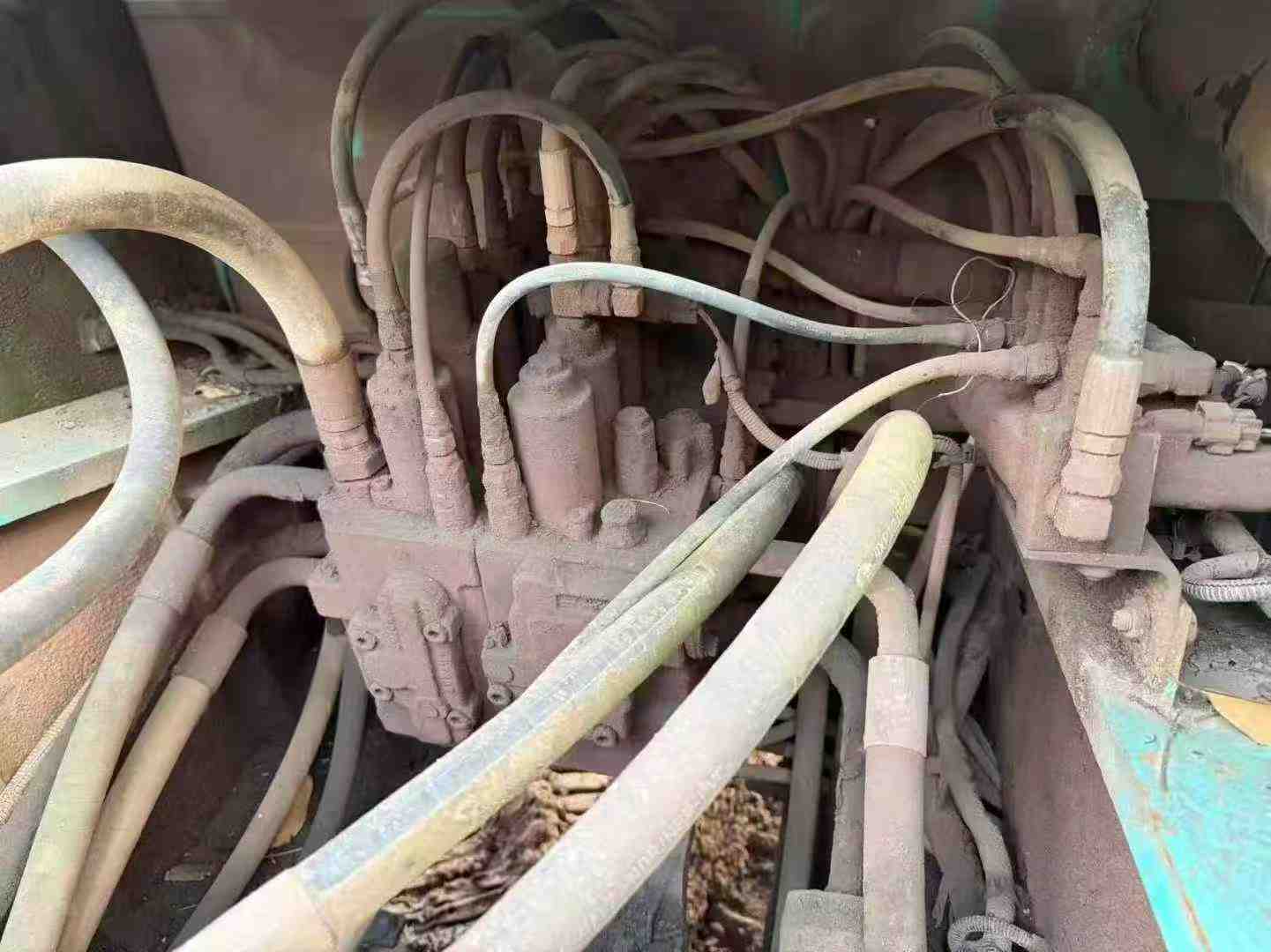 Used Kobelco SK350LC SuperX Excavator 2012 Model / 3