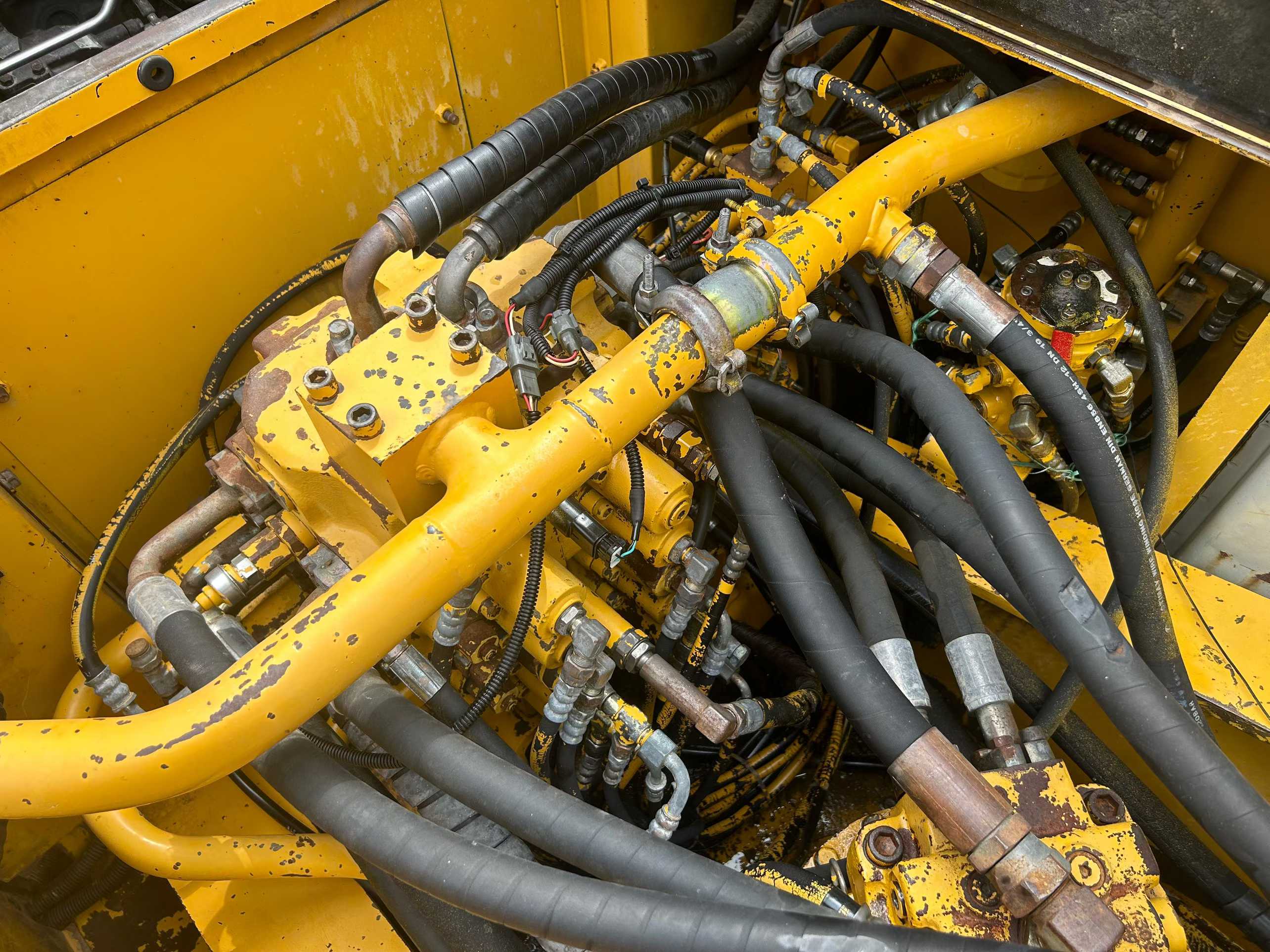 Used Kato 820-3SP Excavator 2016 Model / 5