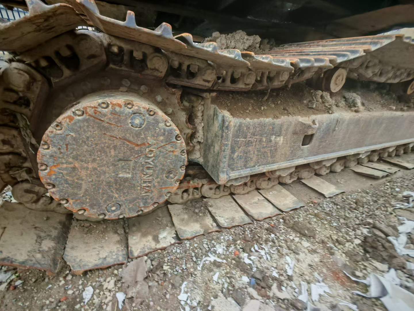 Used Kobelco SK200-6E Excavator 2016 Model / 3