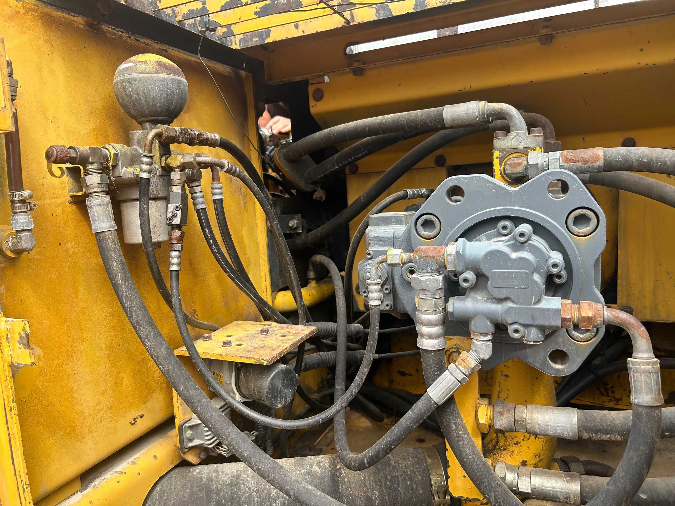 Used Kato 820-3SP Excavator 2016 Model / 7