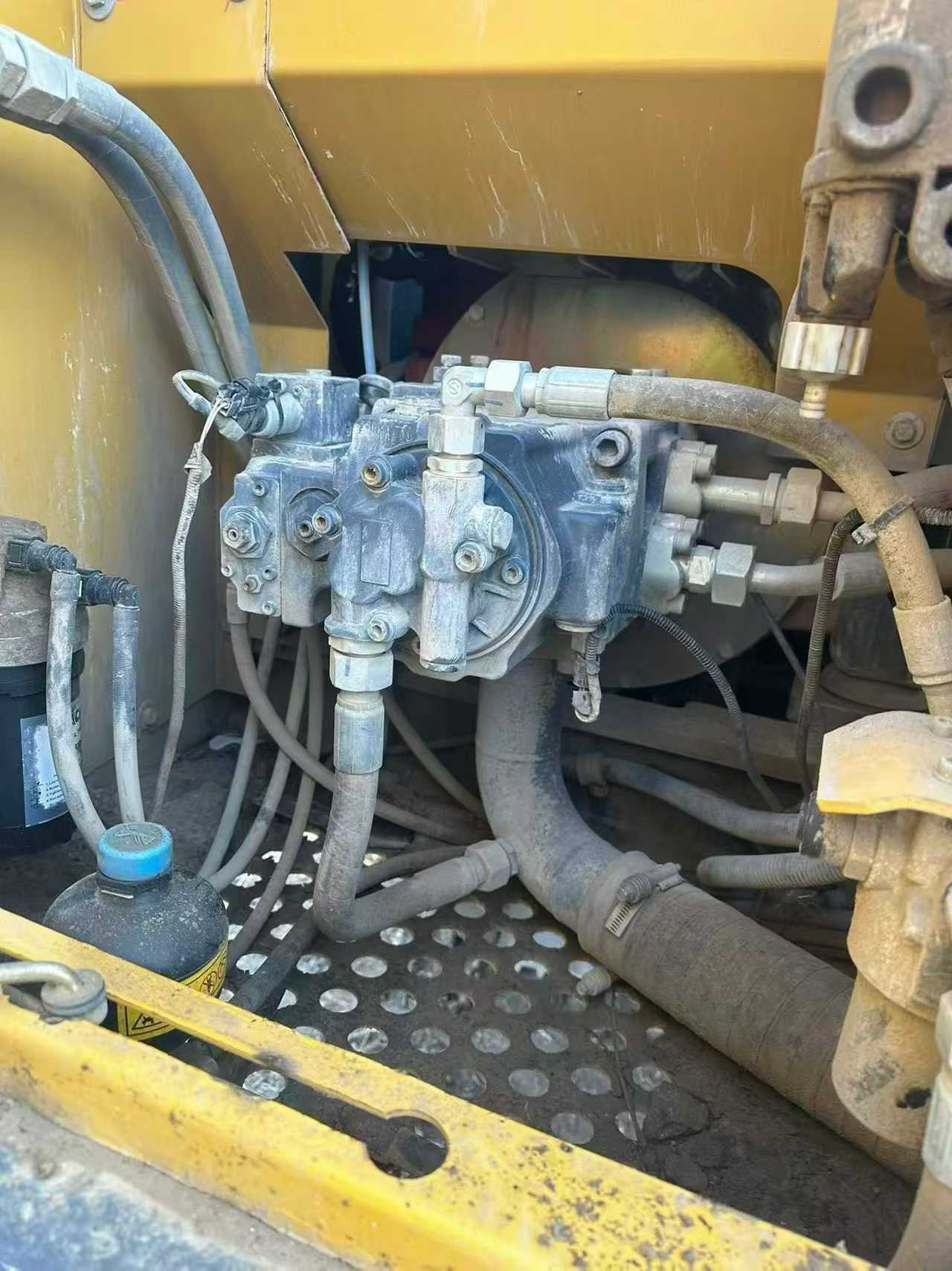 Used XCMG XE80 Excavator 2022 Model / 6