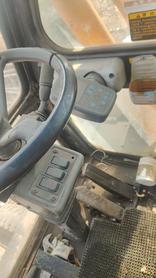 Buy Hyundai R130W Used Excavator / 8 Used Hyundai R130W Excavator 2016 Model / 8