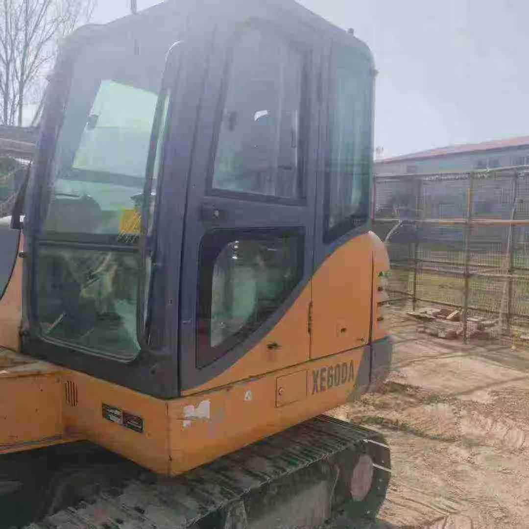 Used XCMG XE60 Excavator 2019 Model / 3