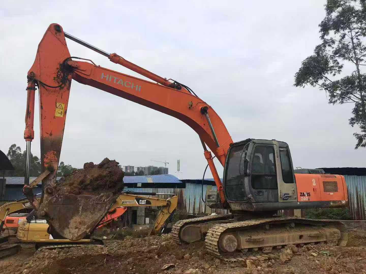 Used Hitachi ZX240-3 Excavator 2015 Model / 9