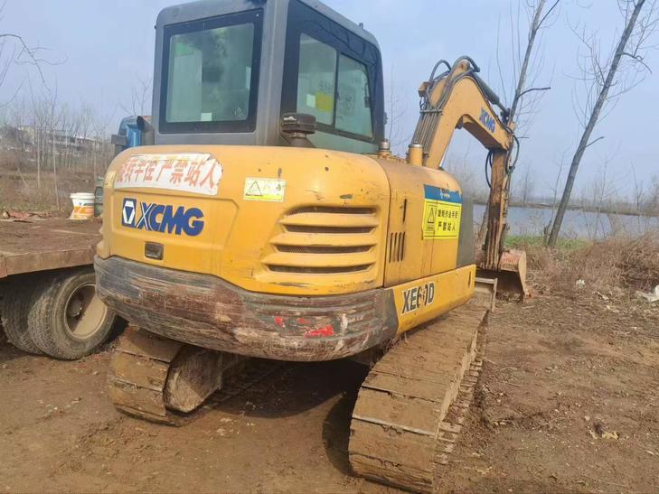 Buy XCMG XE55D Used Excavator / 1