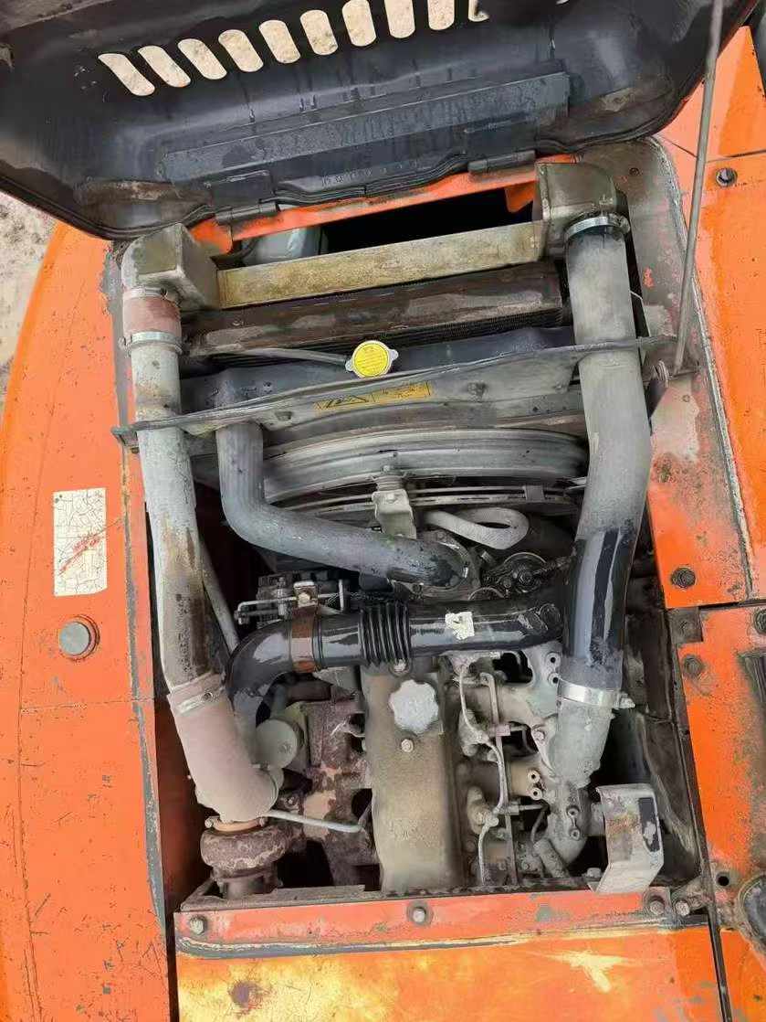 Used Hitachi EX120-6 Excavator 2016 Model / 4