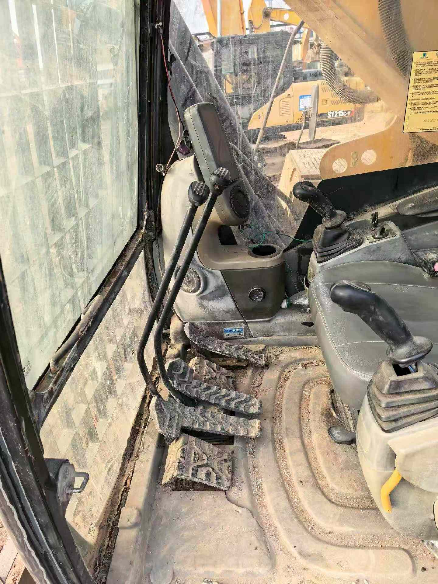 Used Caterpillar 349E Excavator 2016 Model / 3