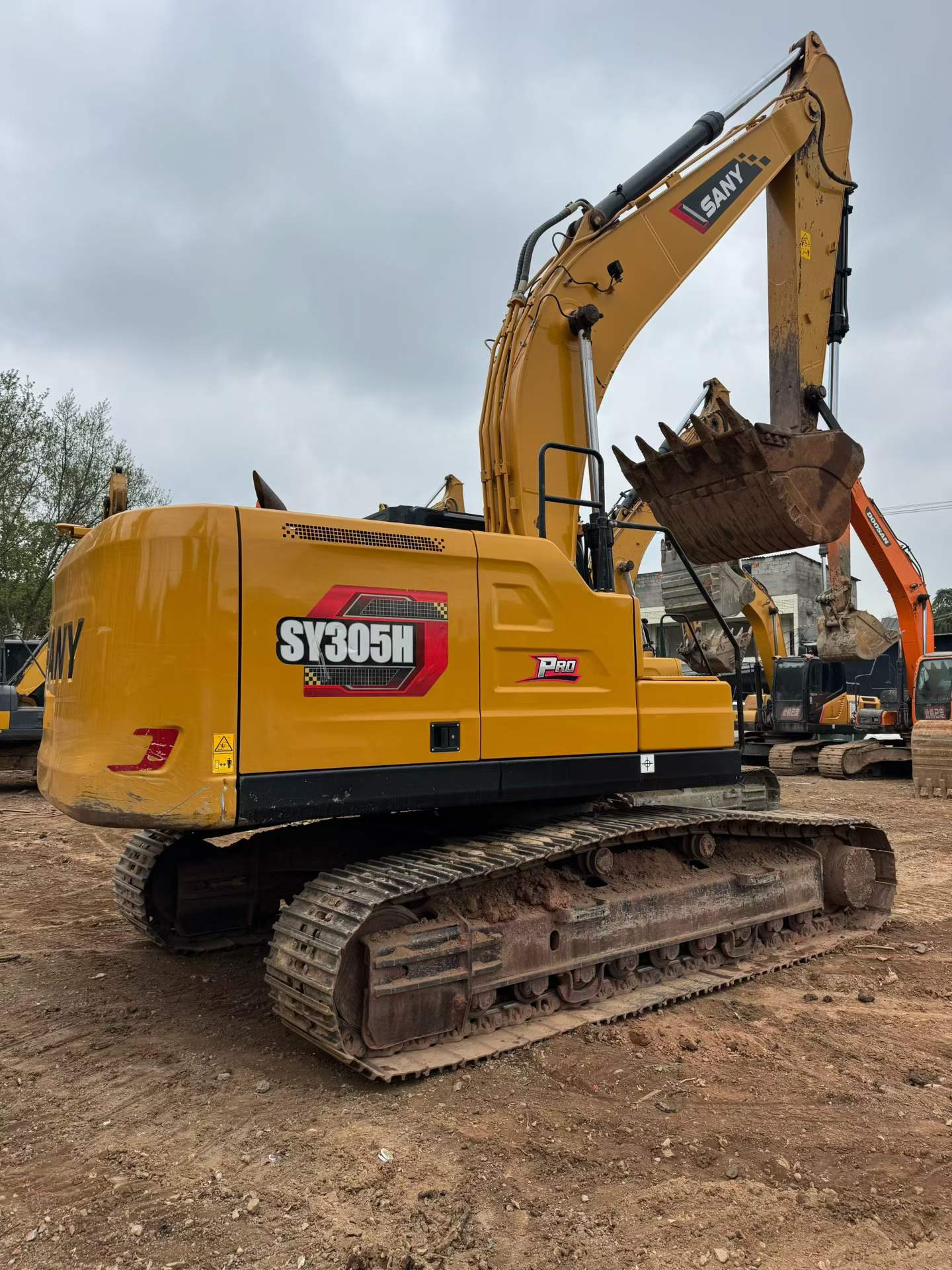 Used Sany SY235C Excavator 2024 Model / 4