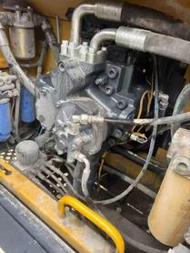 Buy XCMG LW200 Used Excavator / 5 Used XCMG LW200 Excavator 2020 Model / 5