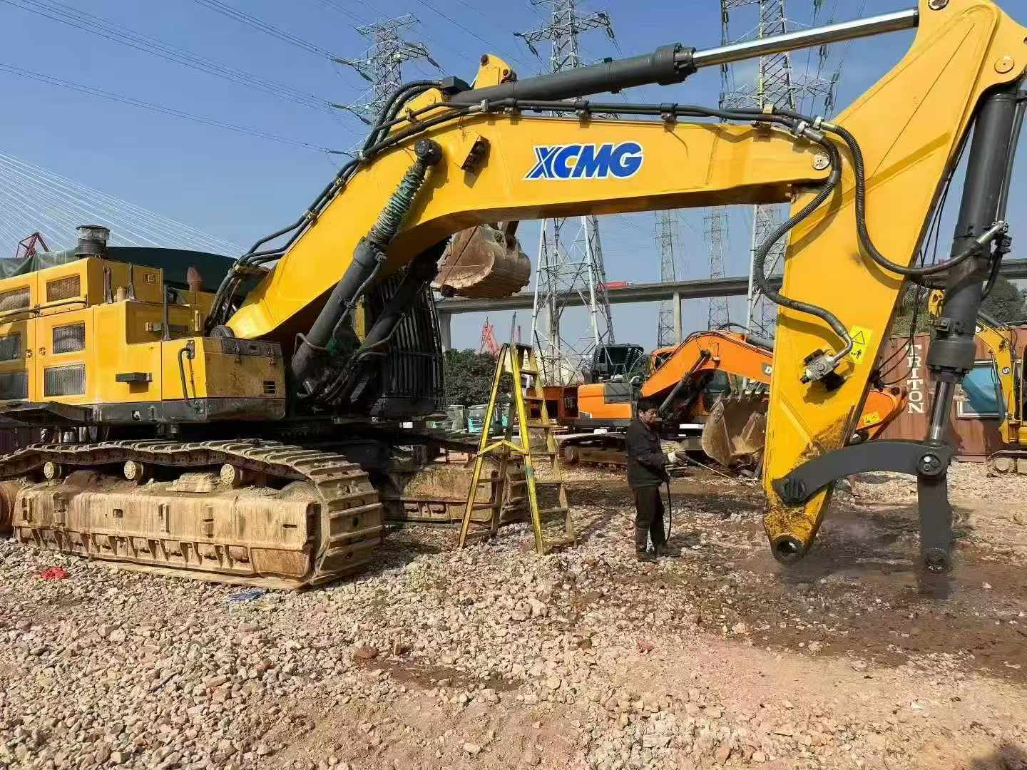 Used XCMG XE700C Excavator 2022 Model / 2